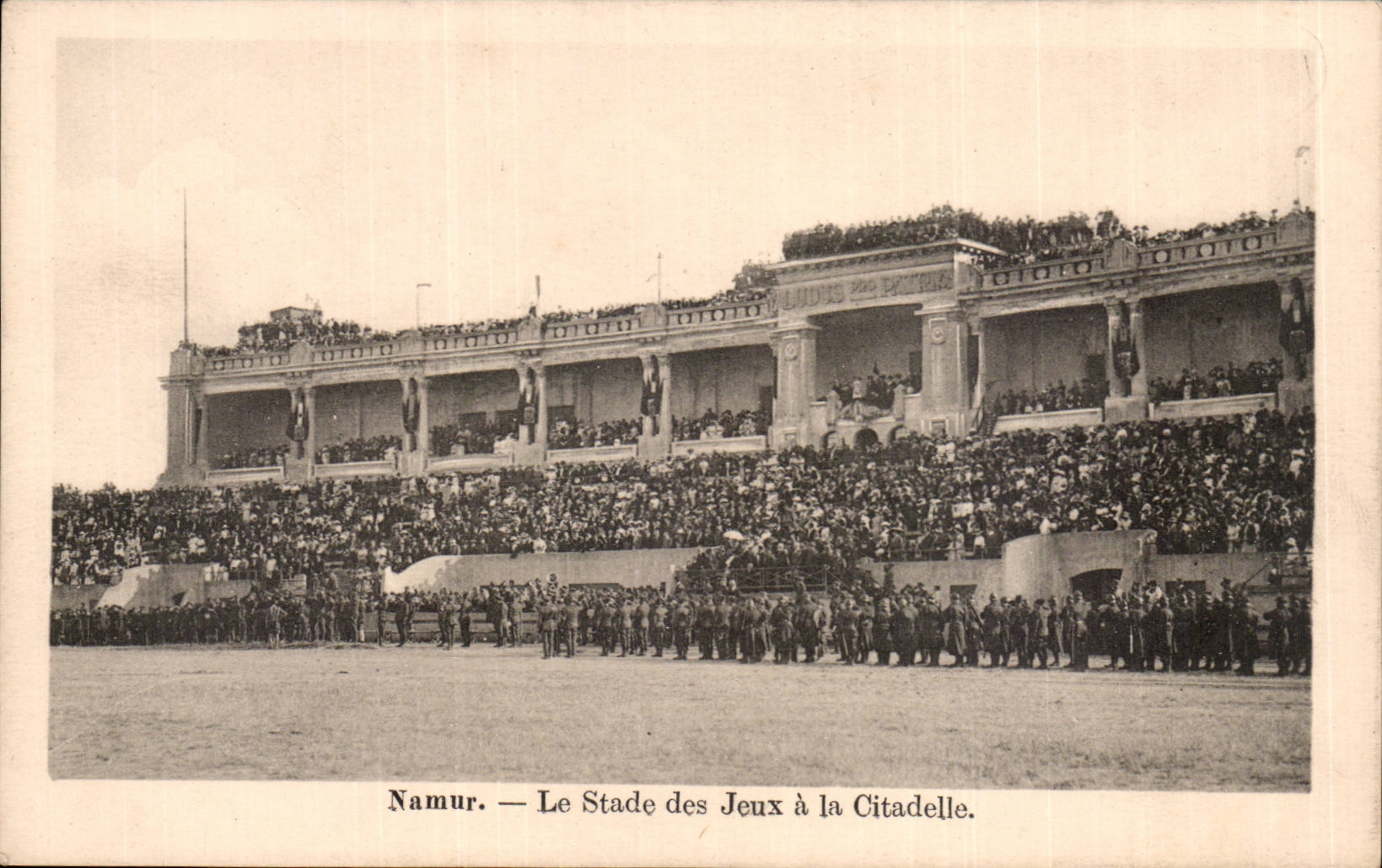 Belgique Belgie Namur CPA Le stade des jeux a la citadelle