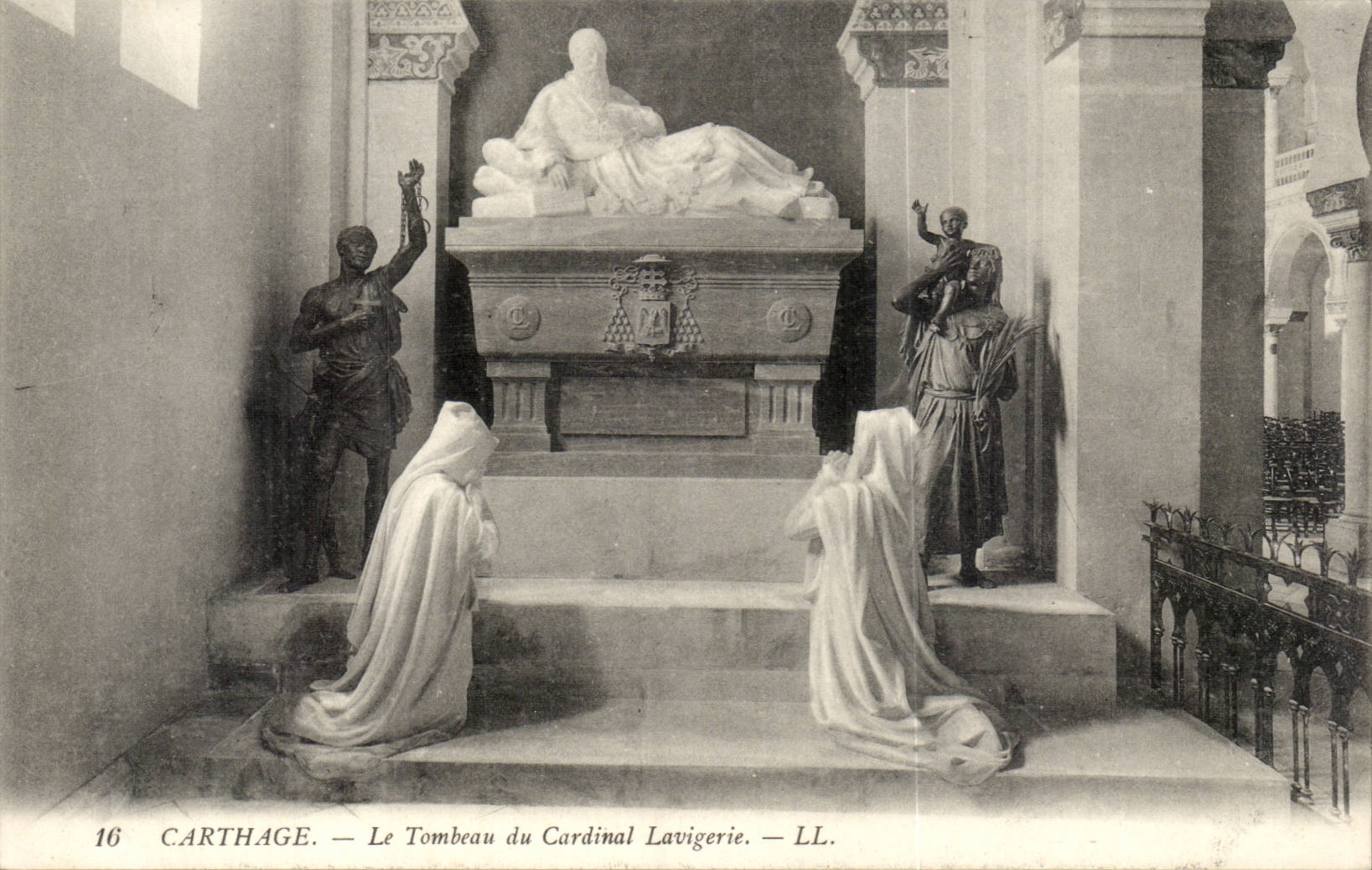 Tunisie Carthage CPA Le tombeau du cardinal Lavigerie