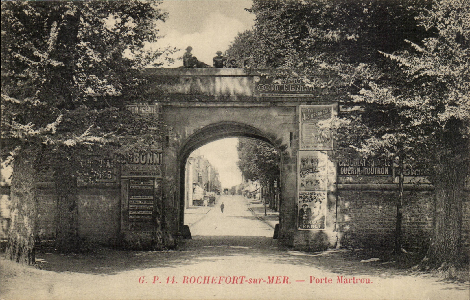 Le Rochefort sur Mer - Porte Martrou - CPA 