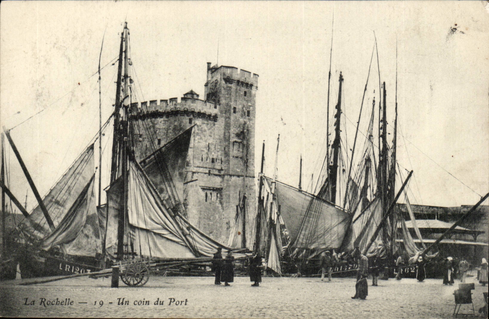 La Rochelle — A Corner of the Port — Publisher LR1207
