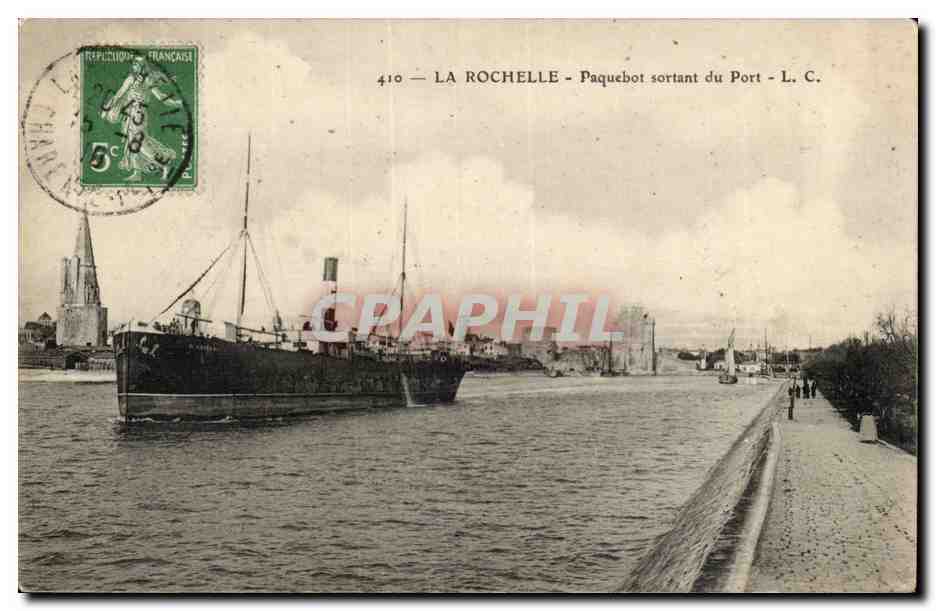 La Rochelle - Paquebot sortant du Port - L.C. - n°410