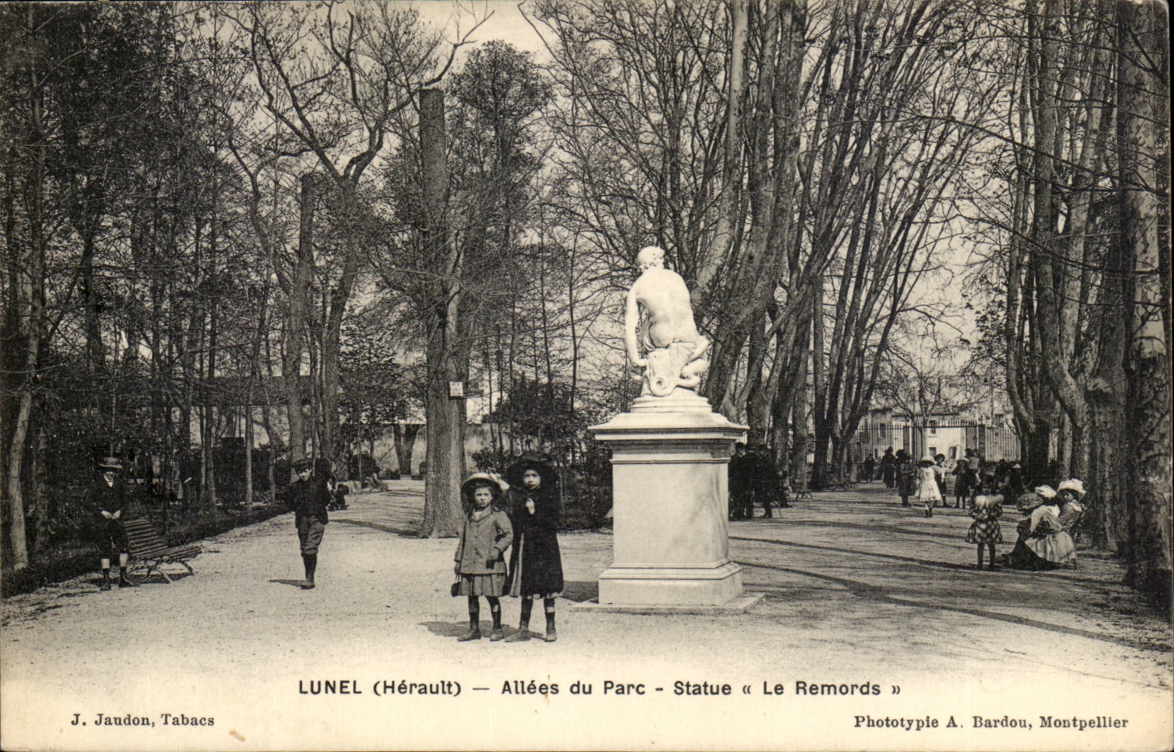 Lunel - Allees du Parc - Statue - Le Remords - CPA 