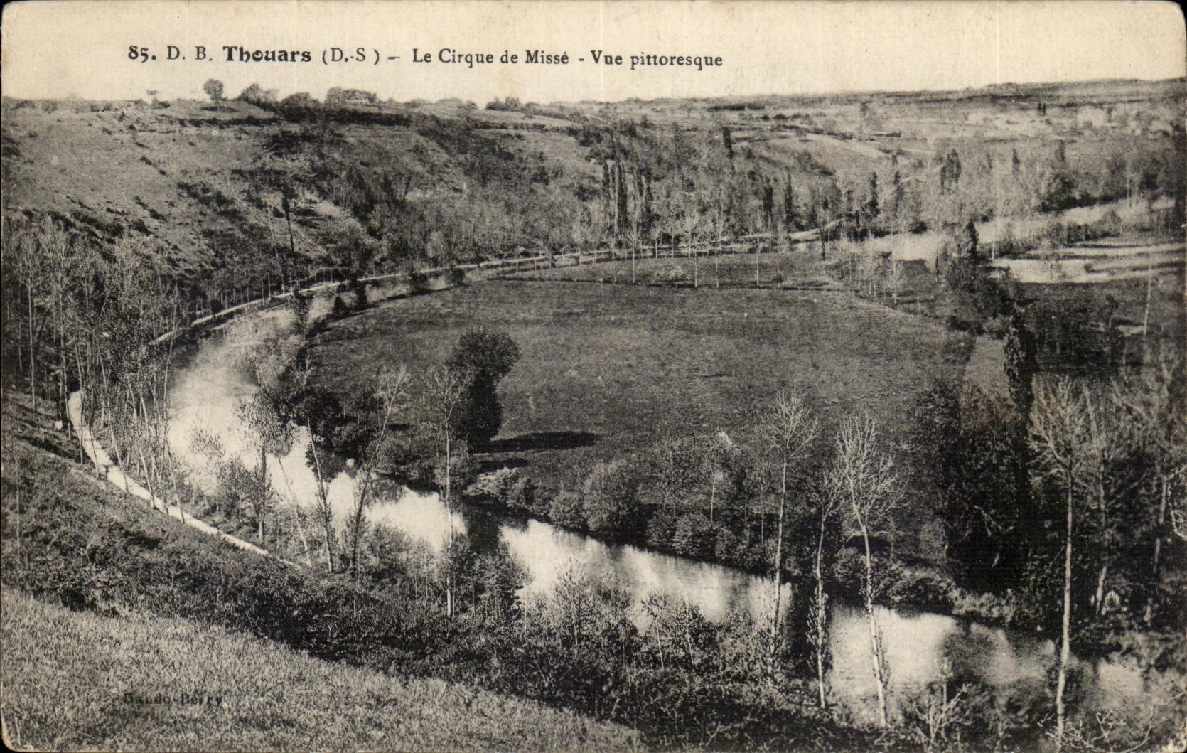 Thouars - Le Cirque de Misse - Vue Panoramique - CPA 