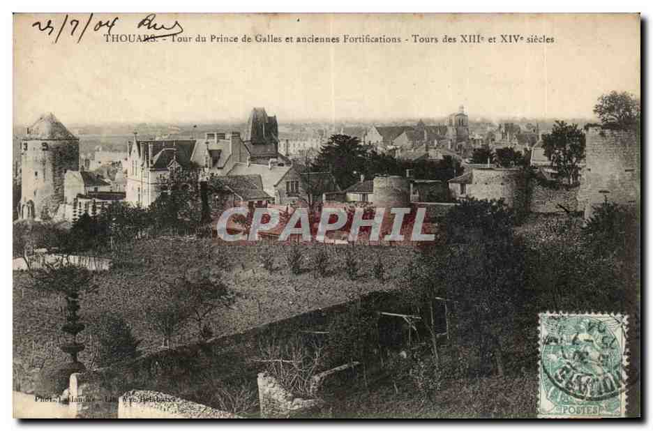 Thouars — Tour du Prince de Galles et anciennes fortifications — Tours des XIIIe et XIVe siècles — Phot. Lalande — L. W. Rieubalaise
