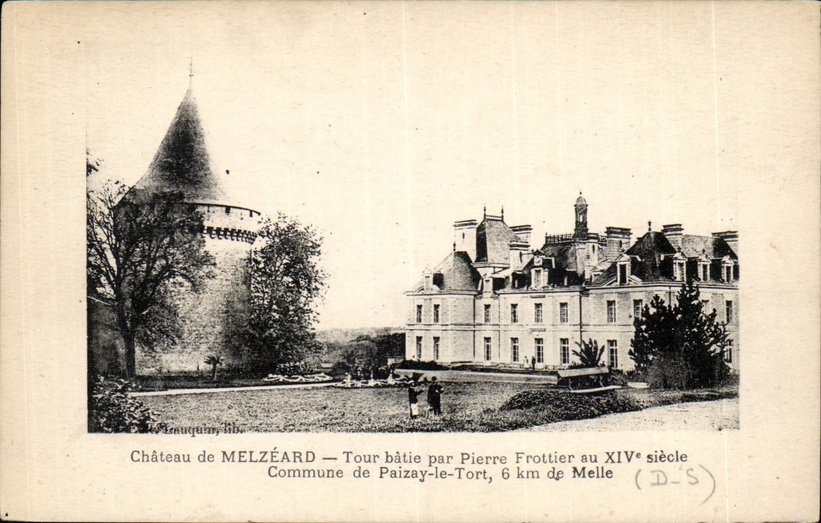 Château de Melzéard — Tour bâtie par Pierre Frottier au XIVe siècle — Commune de Paizay-le-Tort, 6 km de Melle