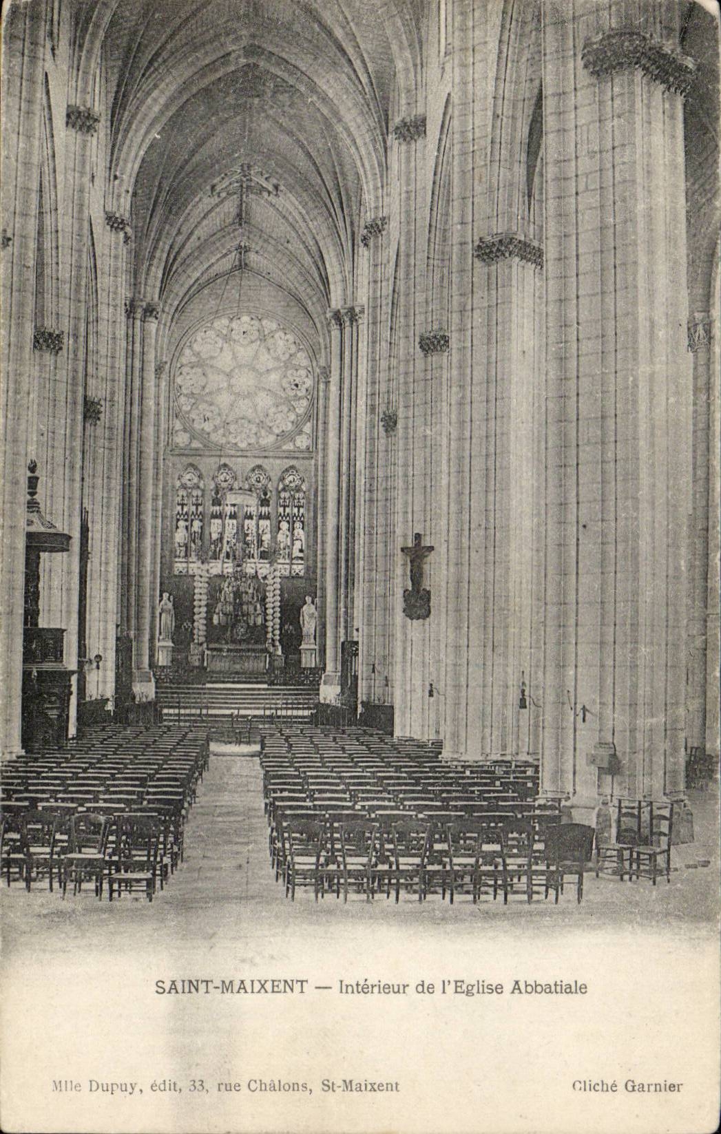 Saint-Maixent — Intérieur de l'Église Abbatiale — Mlle Dupuy, édit, 33, rue Châlons, St-Maixent