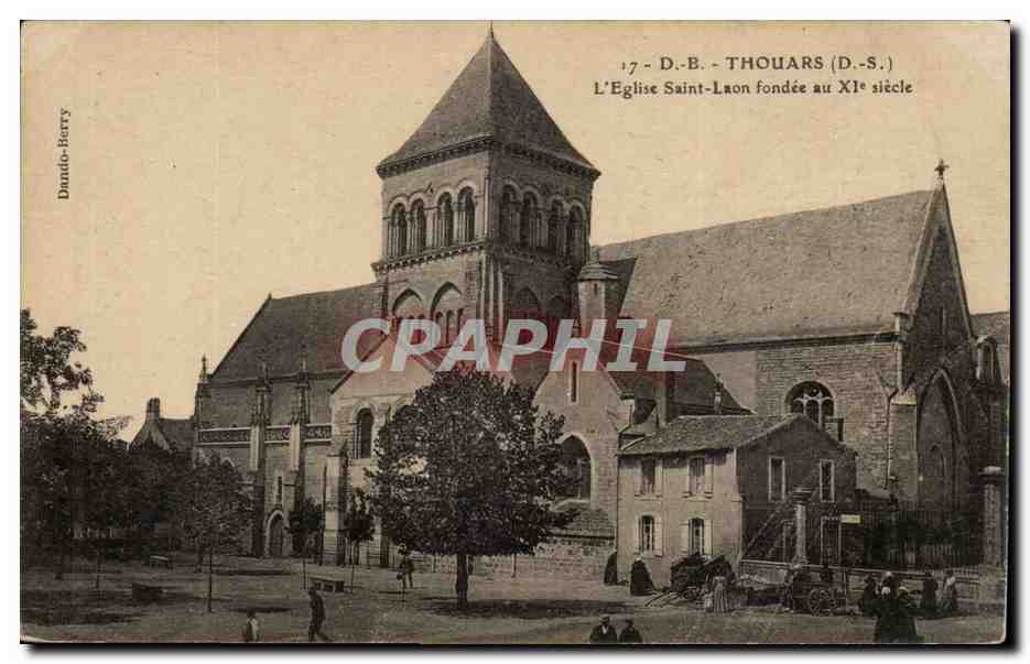 Thouars CPA L'eglise Saint Laon fondee au 11eme