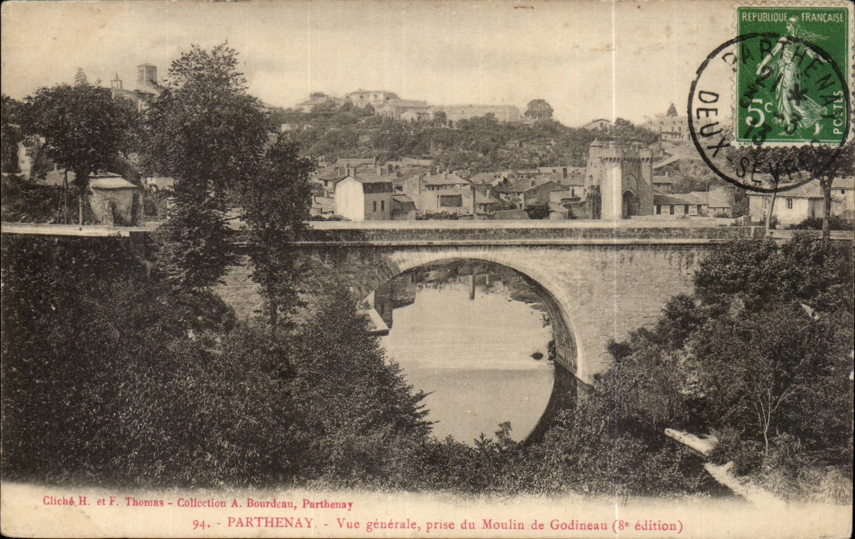 Parthenay — General view, taken from the Godineau Mill — Photo by H. and F. Thomas, Collection A. Bourdeau, 8th edition