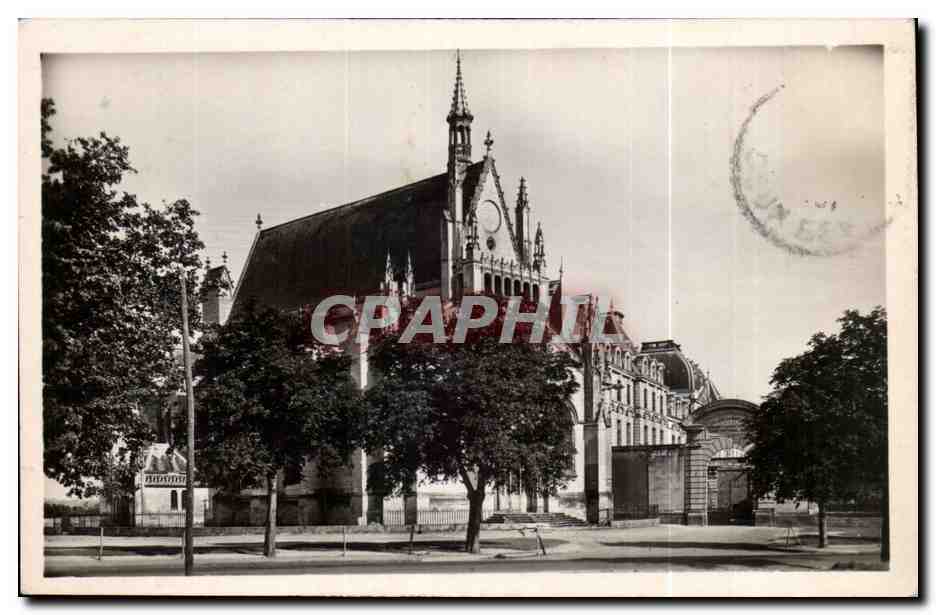 Thouars (Deux-Sèvres) — Église du Château renfermant les restes des Ducs de la Trémoille — Éditions Théojac