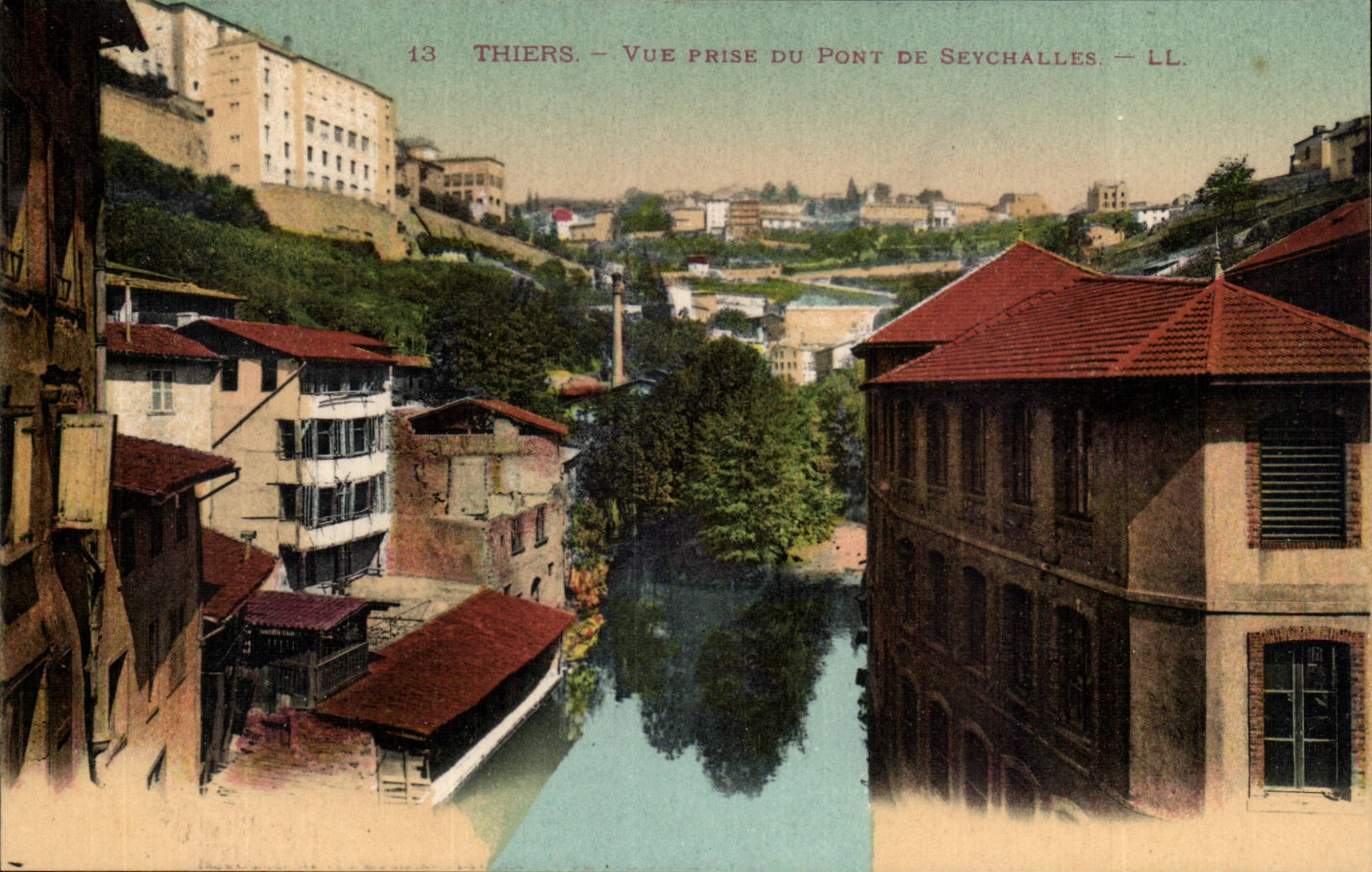 Thiers - Vue prise du Pont Seychalles - CPA 
