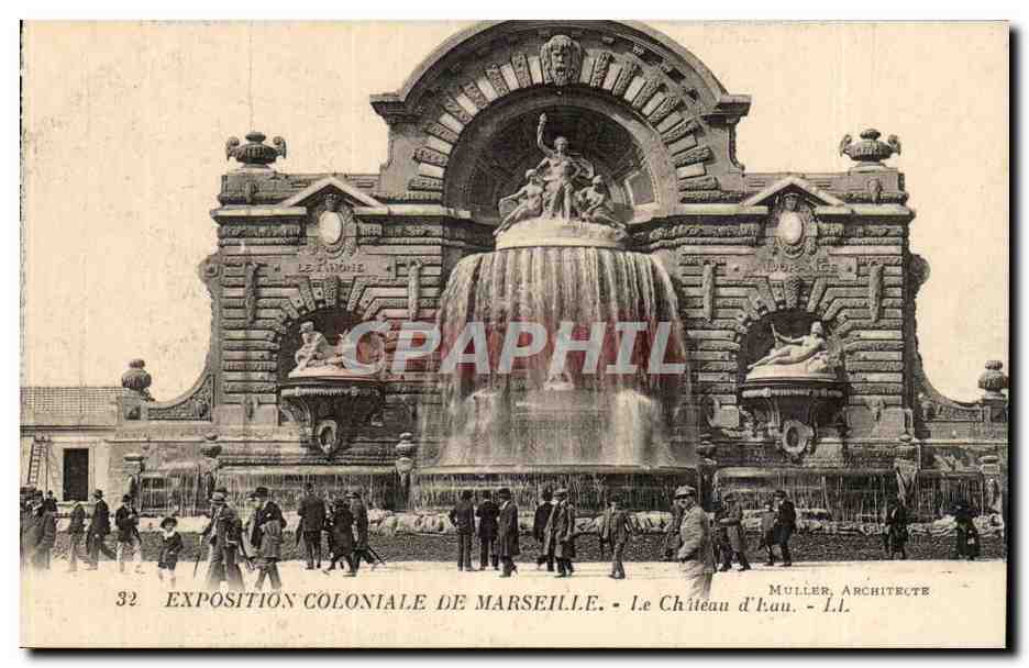 CPA Exposition coloniale de Marseille Le chateau d'eau