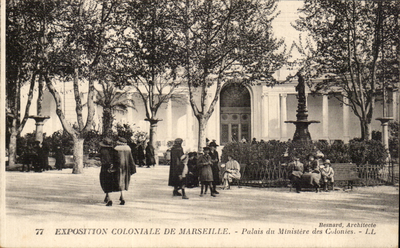 CPA Exposition coloniale de Marseille Palais du Ministere des colonies
