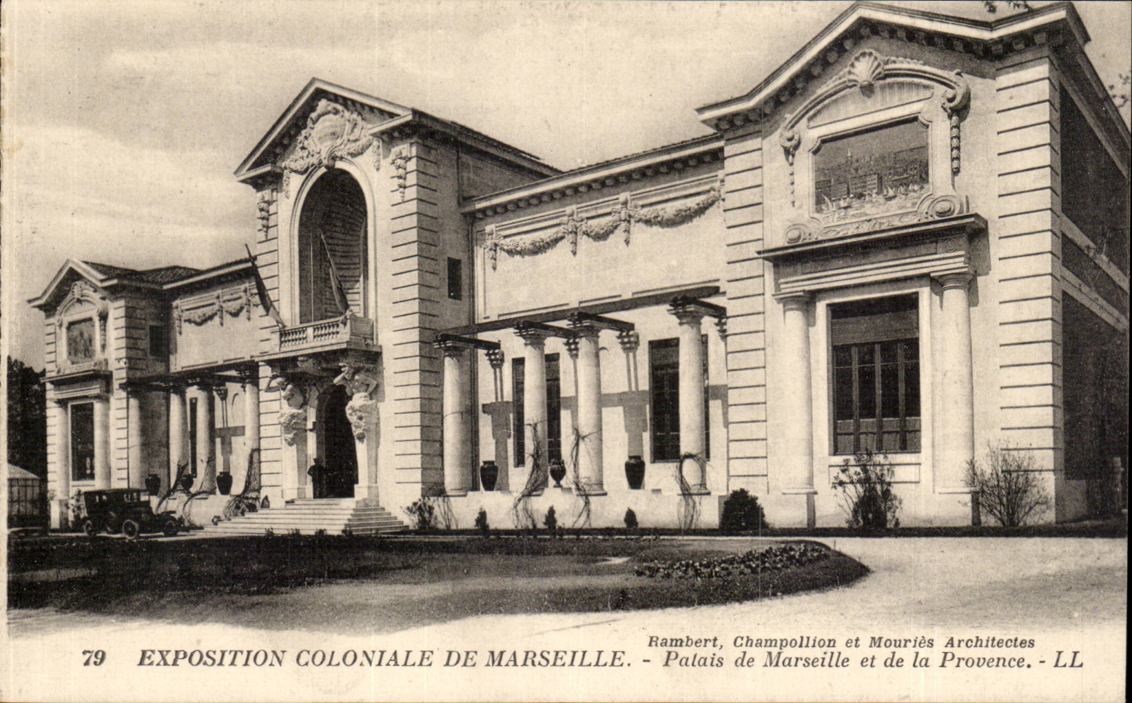 CPA Exposition coloniale de Marseille Palais de Marseille et de la Provence
