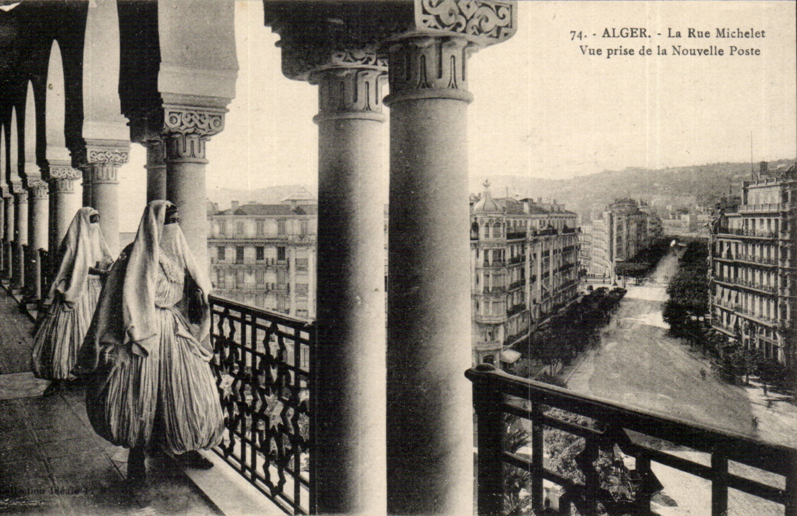 Algér - La Rue Michelet — Vue prise de la Nouvelle Poste — n°74