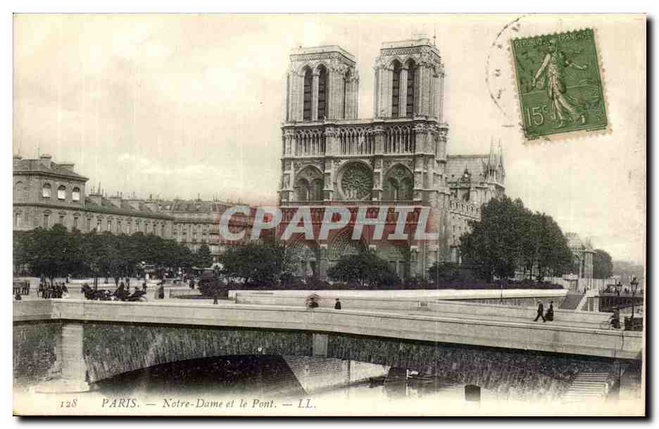 Paris CPA Notre Dame et le pont