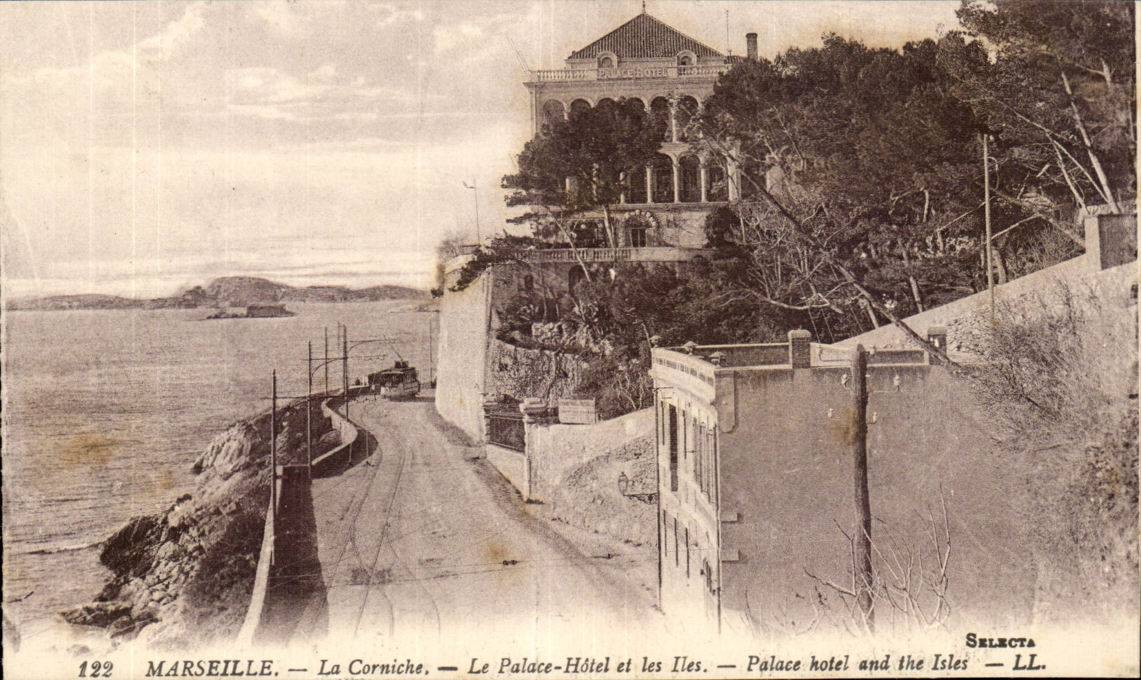 Marseille CPA La Corniche Le Palace Hotel et les Iles