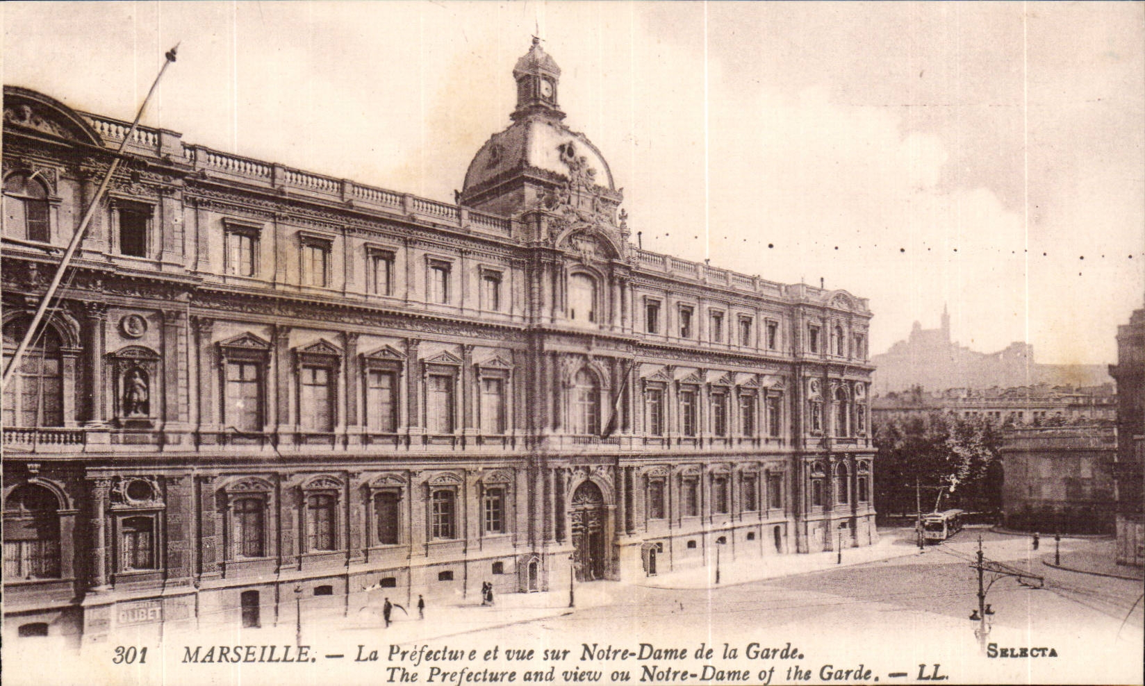 Marseille CPA La prefecture et vue sur Notre Dame de la Garde