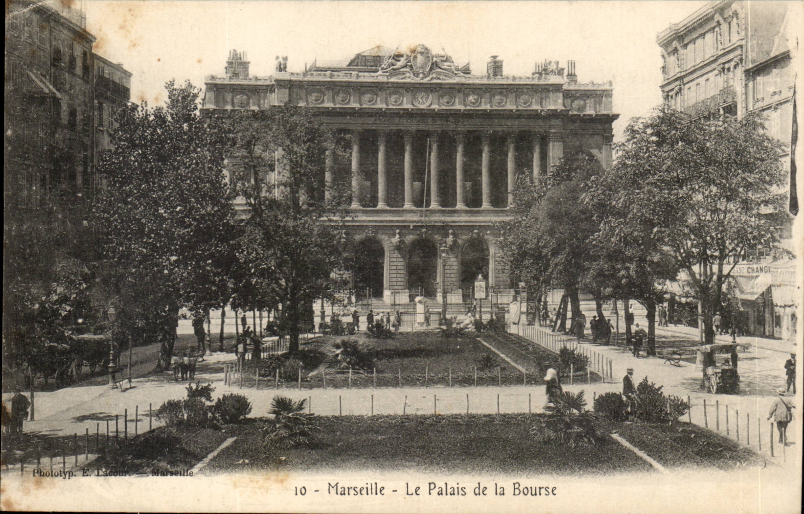 Marseille CPA Le palais de la Bourse