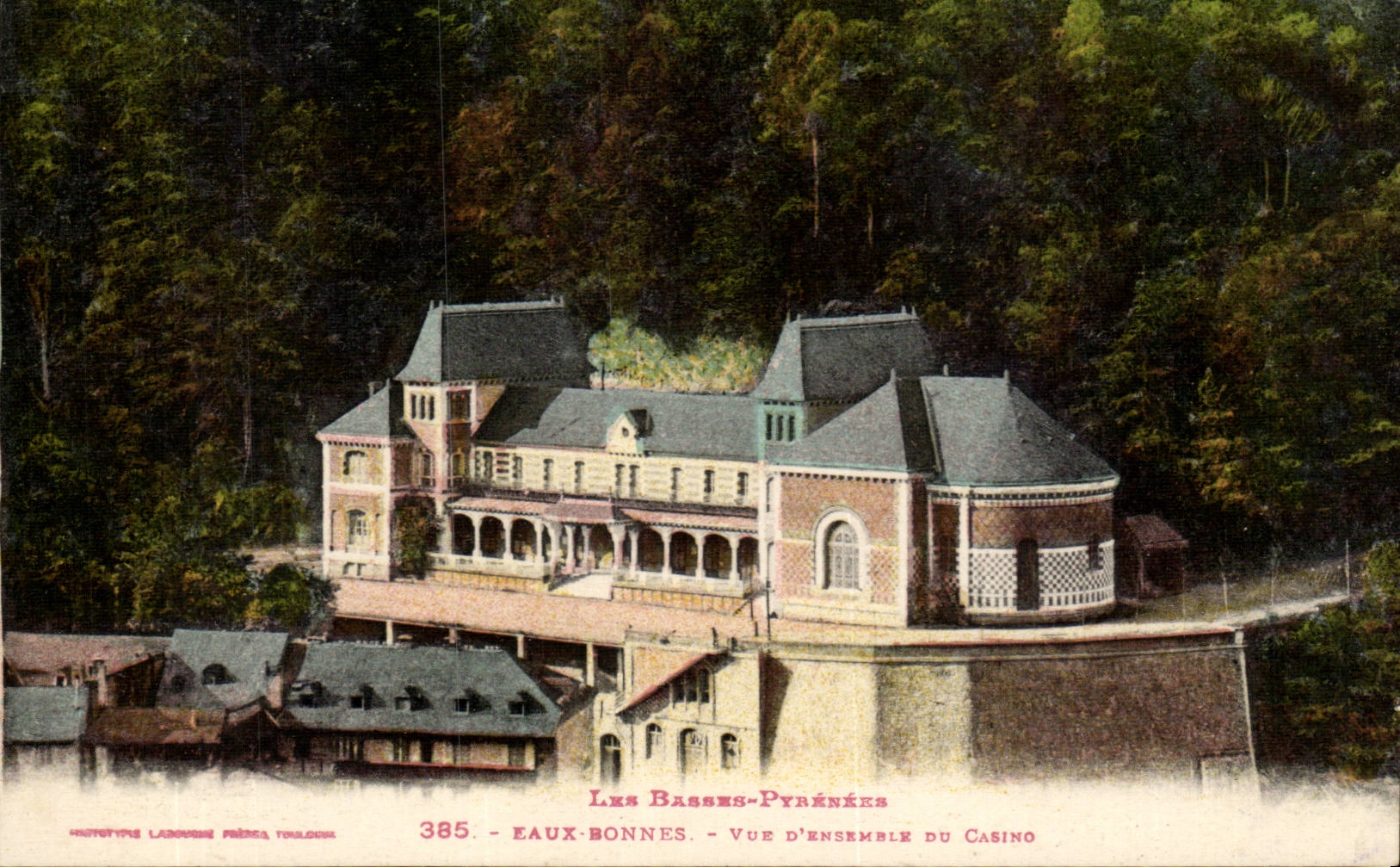 Eaux bonnes CPA Vue d'ensemble du casino
