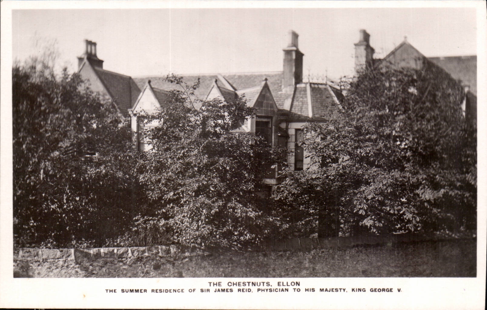 The Chestnuts, Ellon — résidence d'été de Sir James Reid, médecin du roi George V — Holmes' Silver City Series