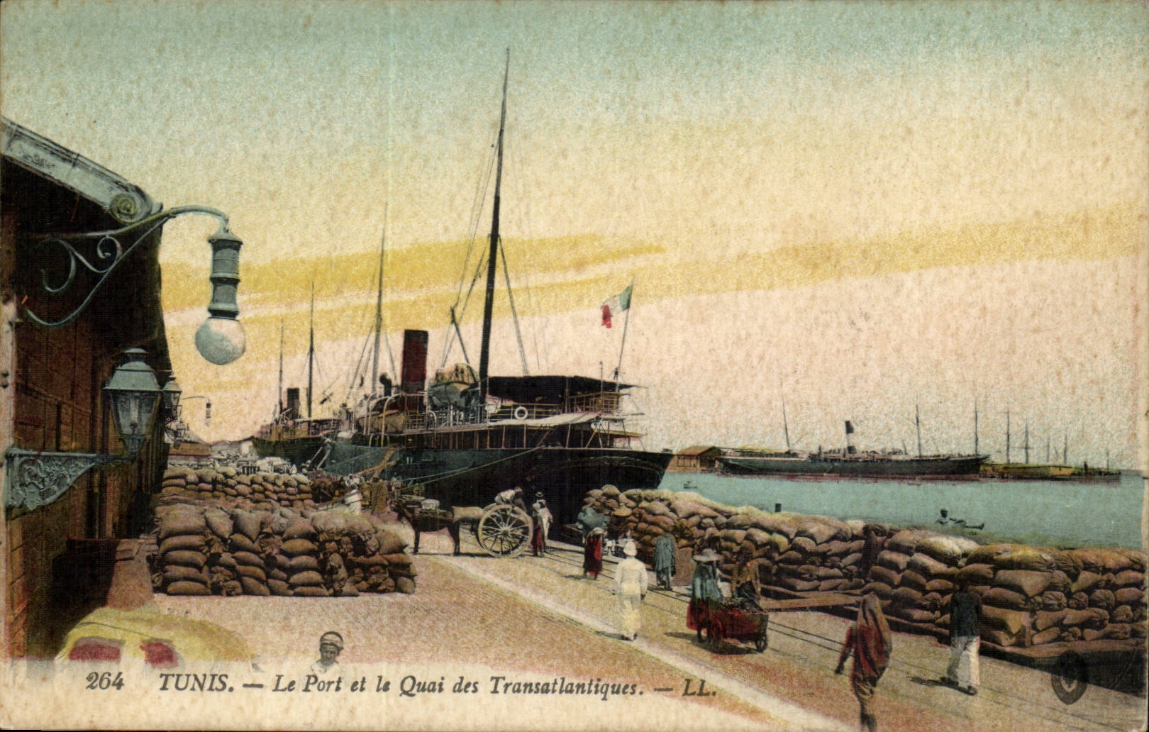 Tunisie Tunis CPA Le port et le quai des Transatlantiques