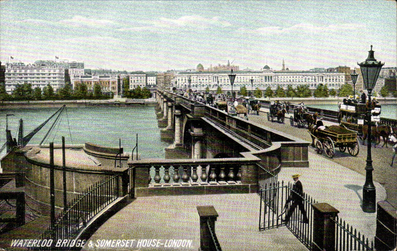 Grande Bretagne Londres london CPA Waterloo bridge and Somerset House