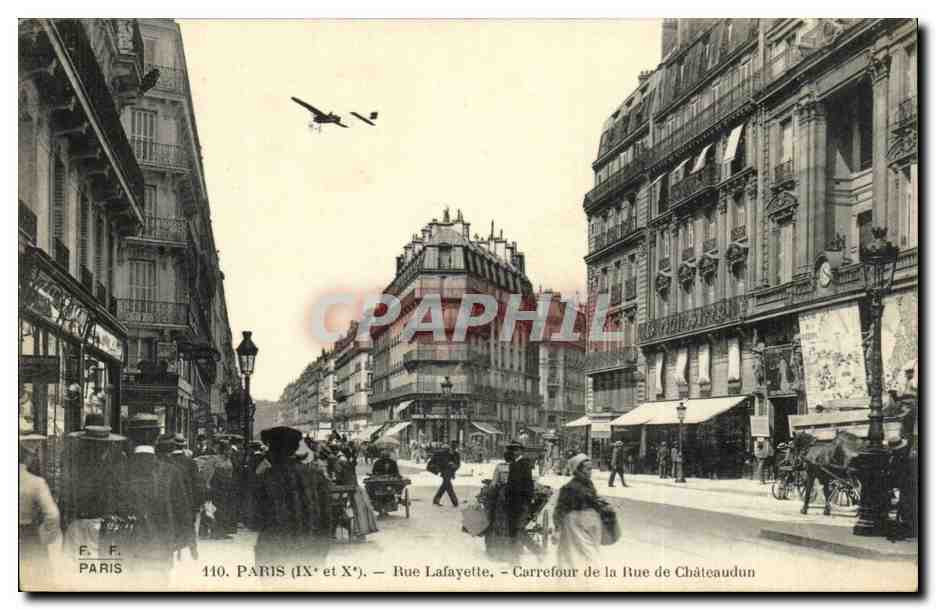 Paris CPA Rue lafayette Carrefour de la rue de Chateaudun (avion)