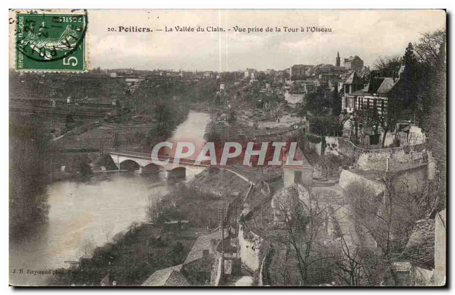 Peitiers — La Vallée du Clain — Vue prise de la Tour à l'Oiseau — J. H. Rayonund phot.