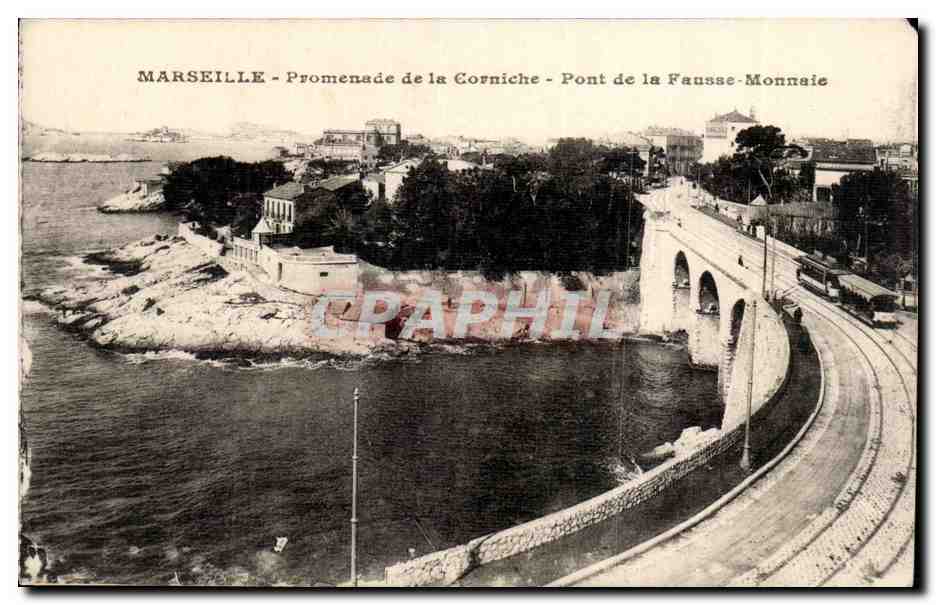 Marseille CPA Promenade de la corniche Pont de la fausse monnaie