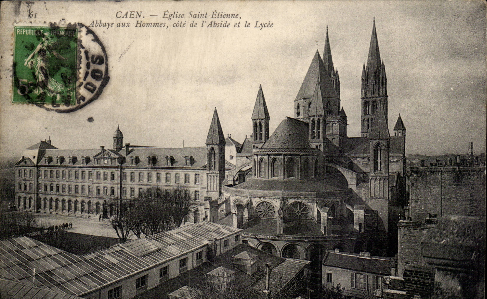 Caen CPA Eglise Sainte ETienne Abbaye aux hommes cote de l'abside et le lycee