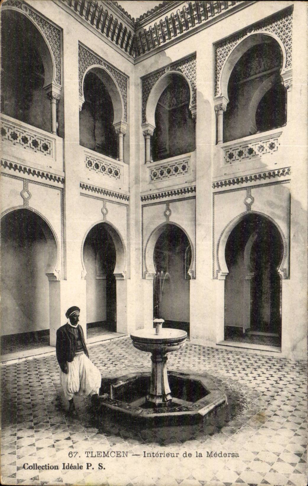 Algerie Tlemcen CPA Interieur de la maison
