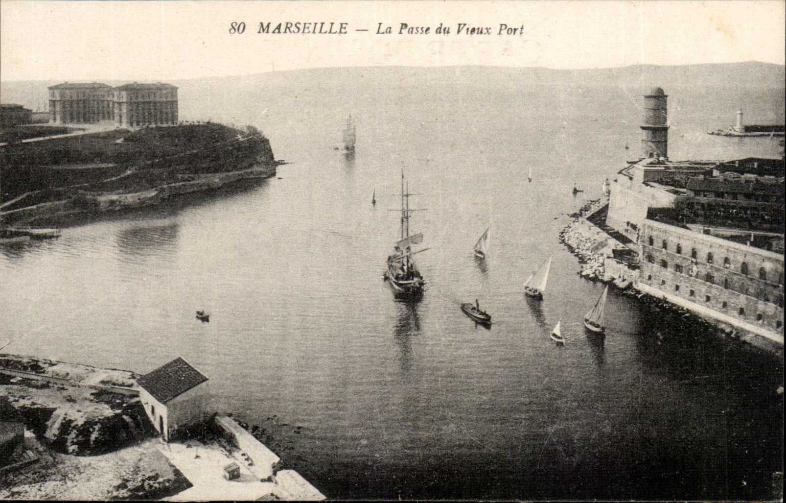 Marseille CPA La passe du vieux port
