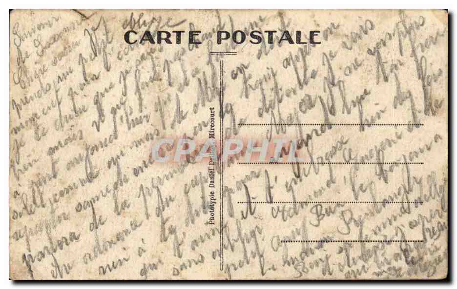 CPA Camp de Sissonne Piece de 75 camouflee (militaria) — Rückseite