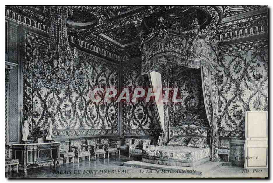 Palais de Fontainebleau — Le Lit de Marie-Antoinette — Cammaieu 8