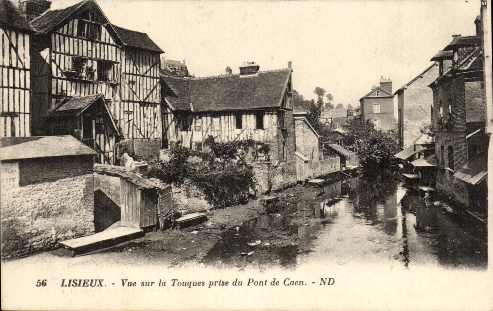 Lisieux — Vue sur la Touques prise du Pont de Caen — ND