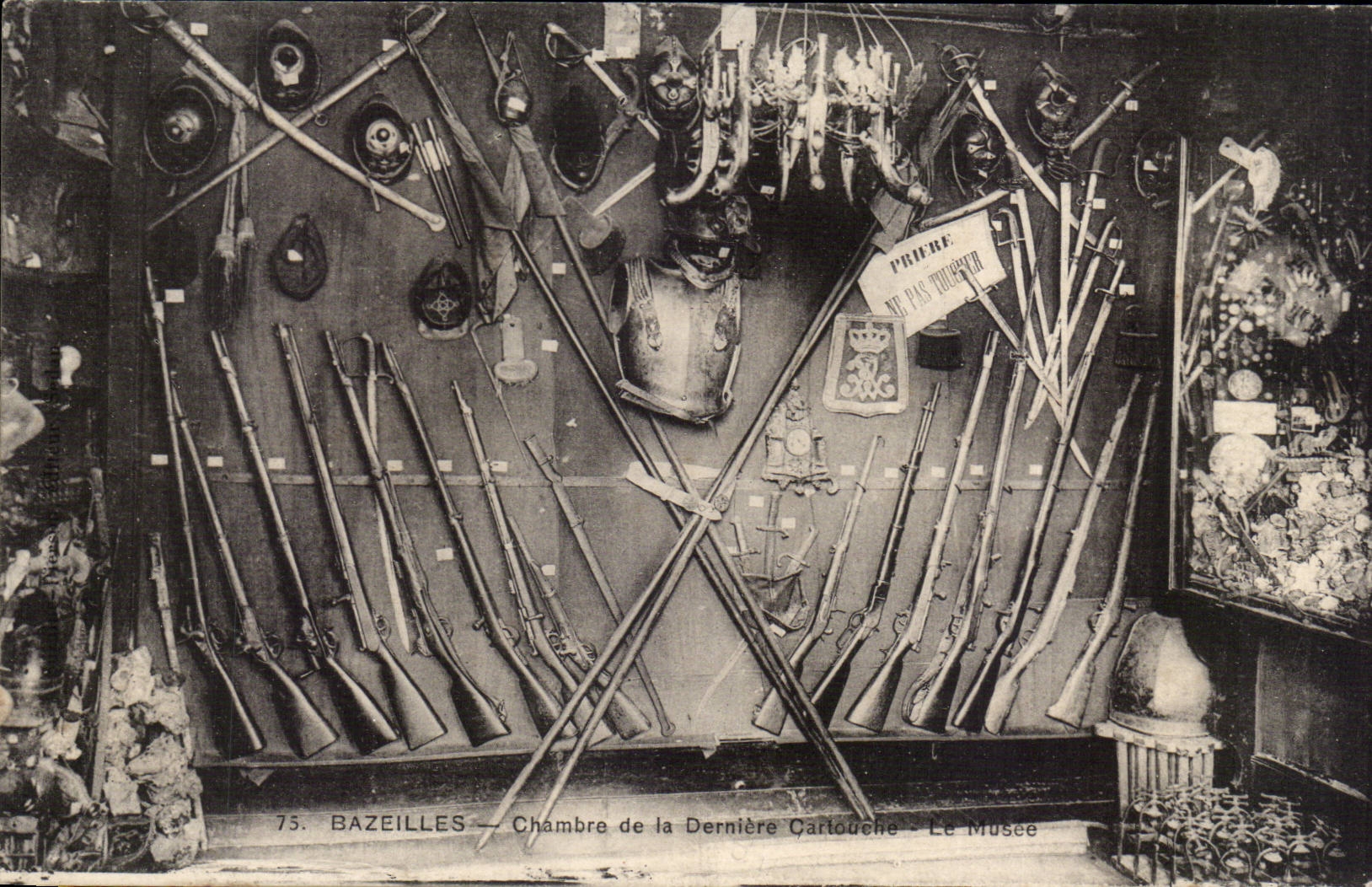 Bazeilles — Chambre de la Dernière Cartouche — Le Musée — Prière Ne Pas Toucher