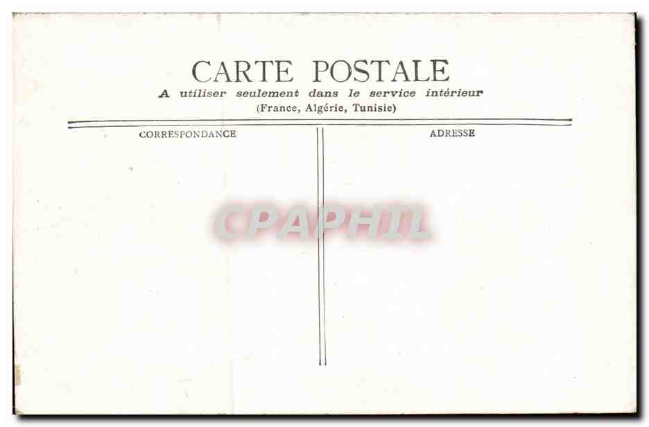 Fontainebleau — Cour Ovale — Staerck Paris — Reverso