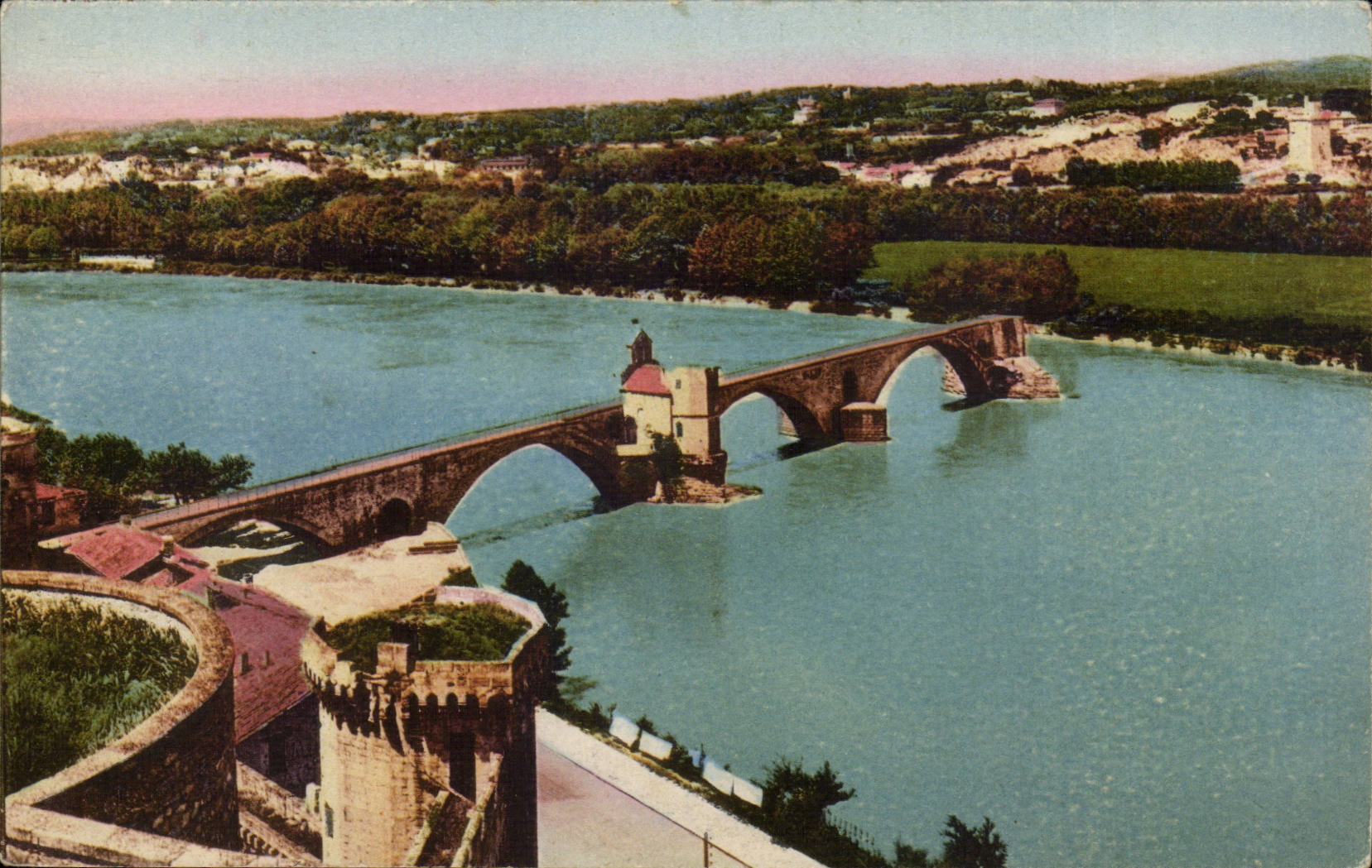Avignon CPA Le pont St Benezet et le tour Philippe le Bel