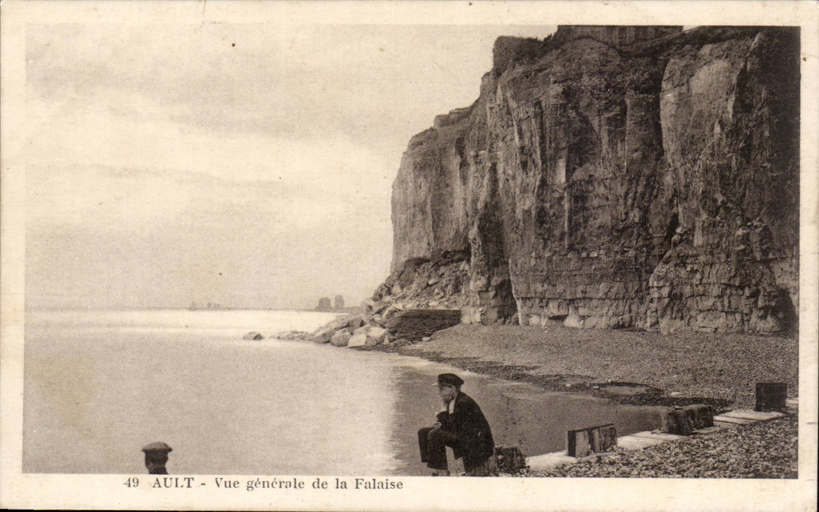 Ault - Vue Generale de la Falaise - CPA 