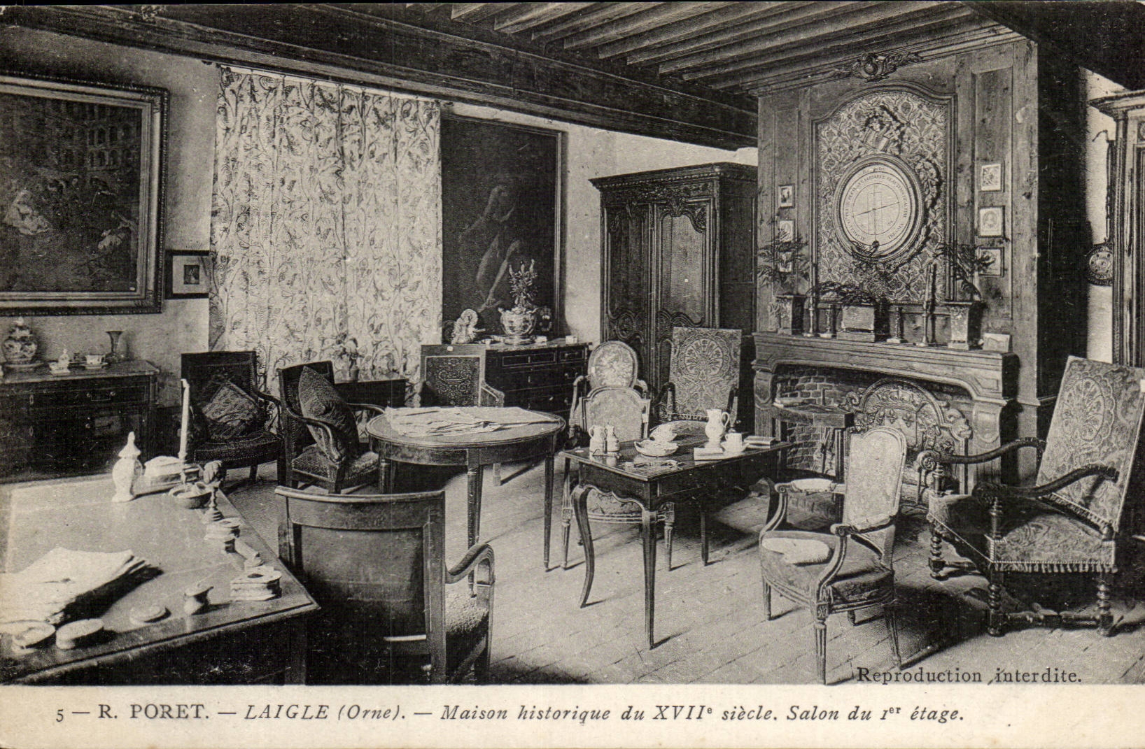 Laigle cPA Maison historique du 17eme Salon du 1er etage