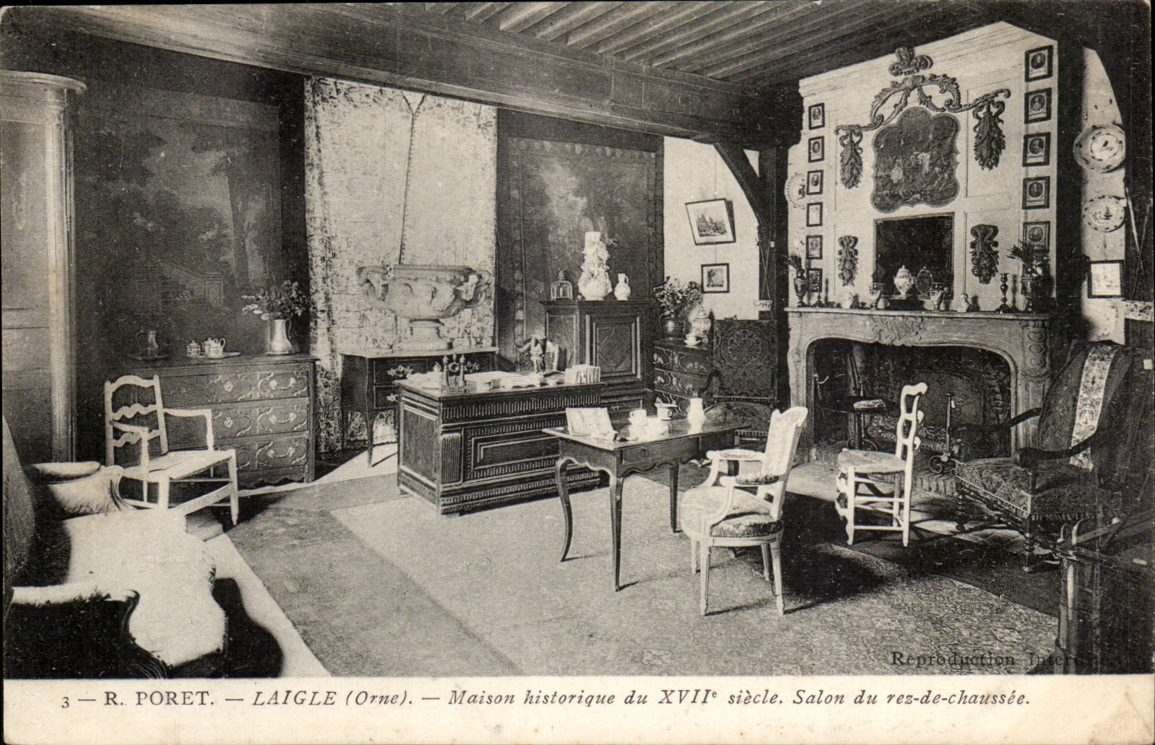 Laigle cPA Maison historique du 17eme Salon du rez de chaussee