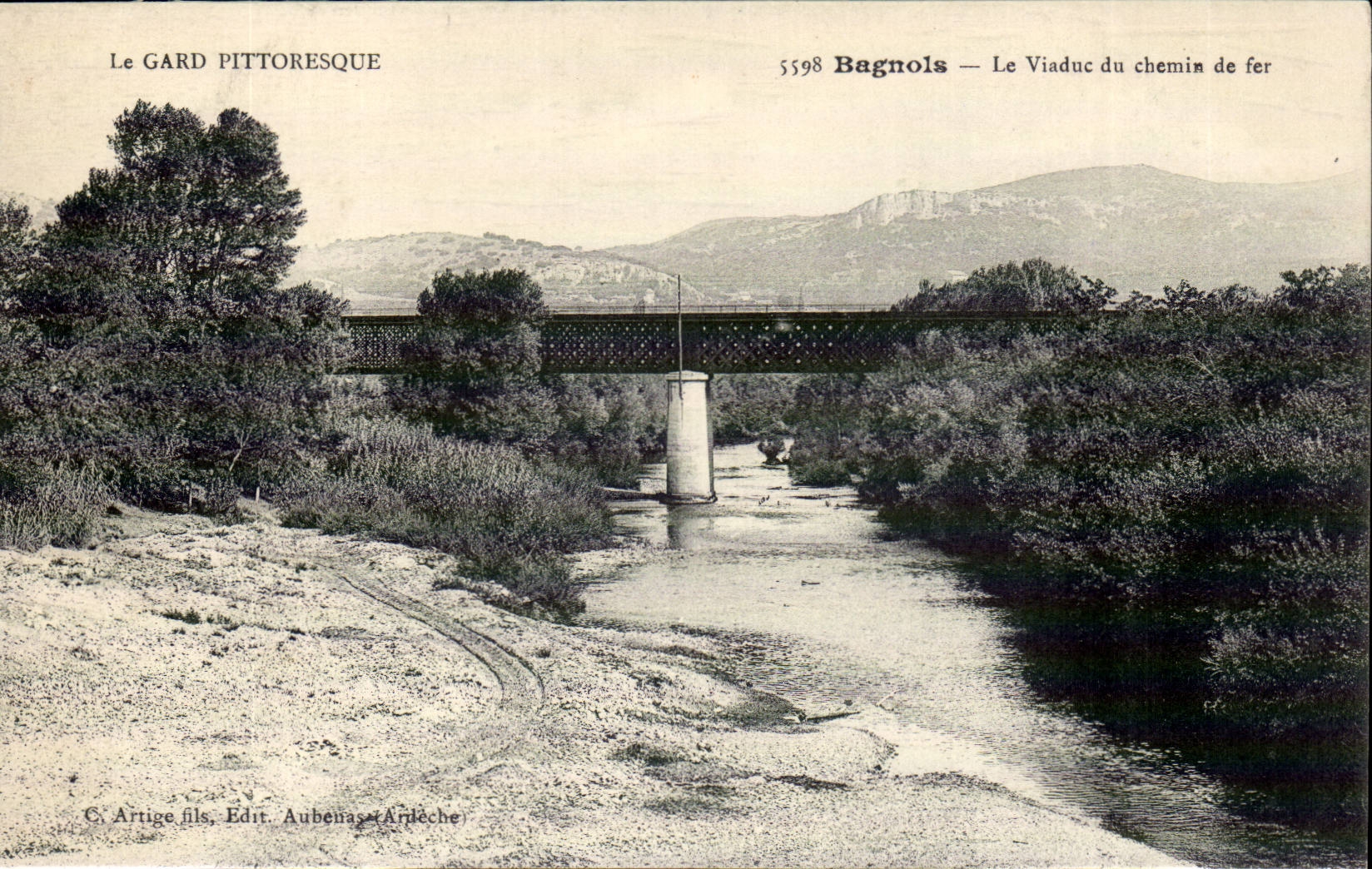 Bagnols CPA Le viaduc du chemin de fer