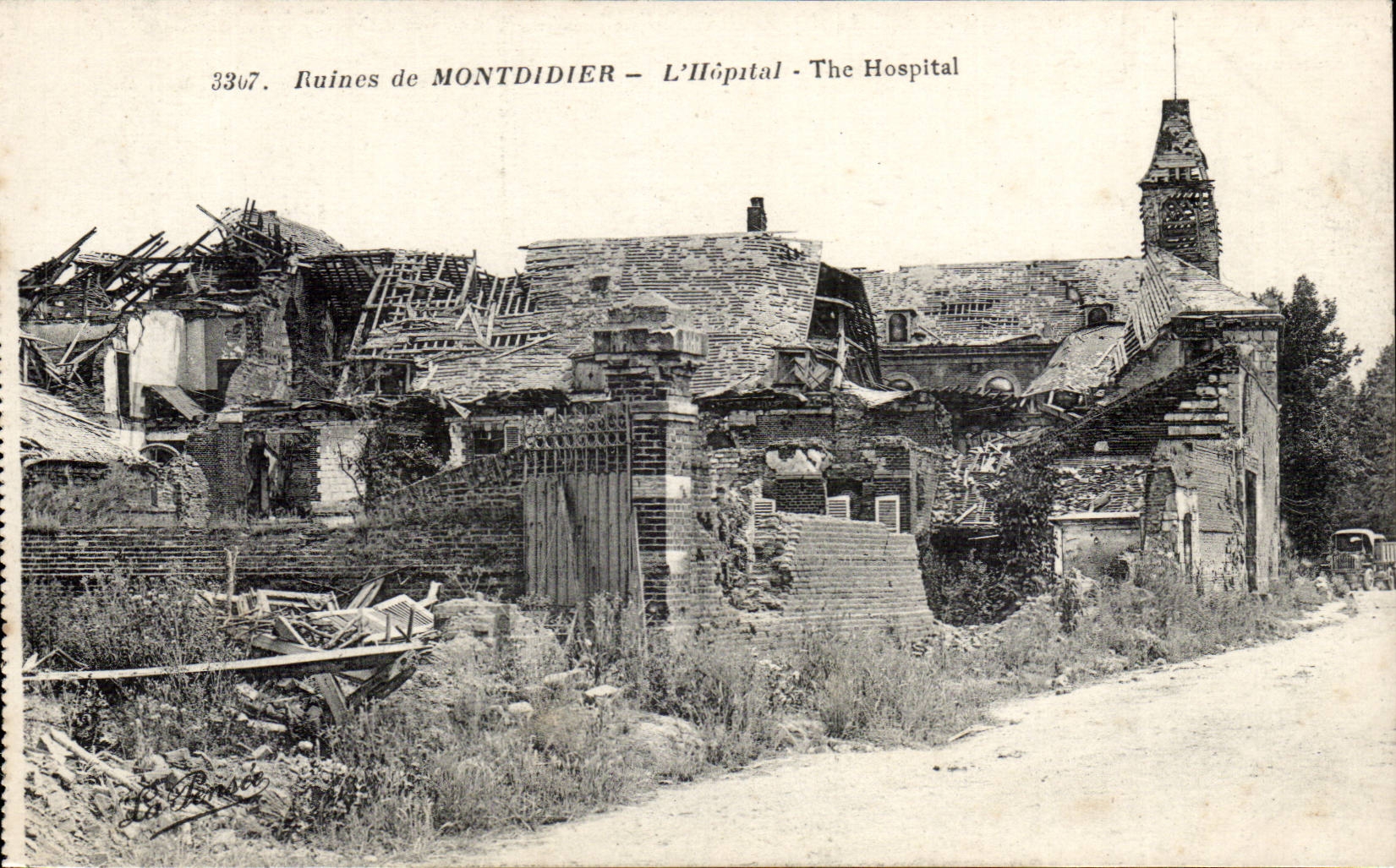 Ruines de montdidier CPA L'hopital 