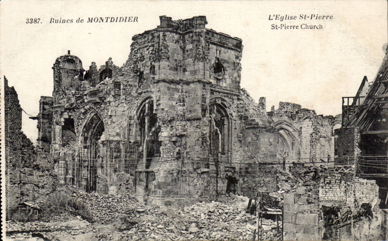 Ruines de montdidier CPA L'eglise St pierre