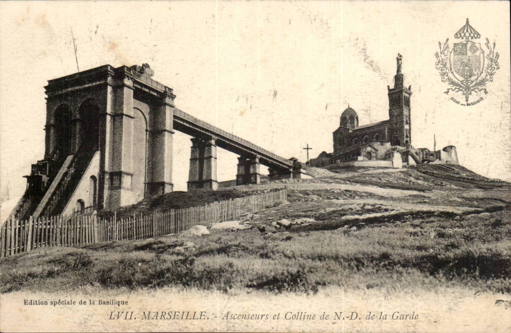 Marseille CPA Ascenseurs et colline de ND de la garde
