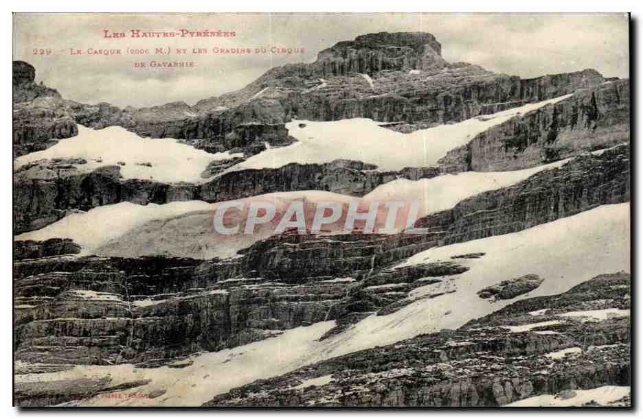 CPA Le ciorque et les gradins du cirque de Gavarnie