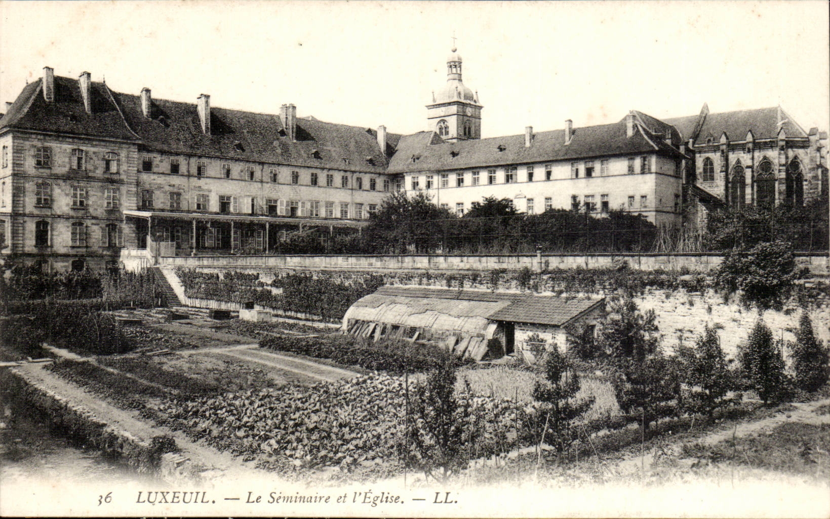 LUXEUIL — Le Séminaire et l'Église — LL.