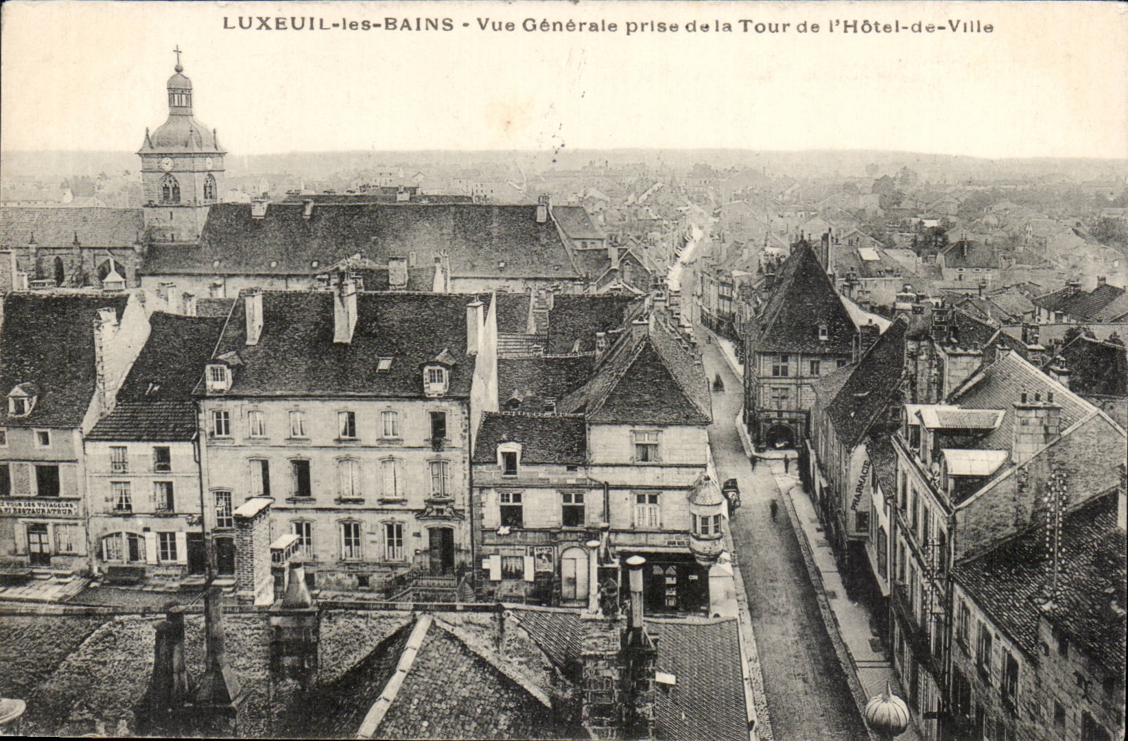 LUXEUIL-les-BAINS — Vue Générale prise de la Tour de l'Hôtel-de-Ville