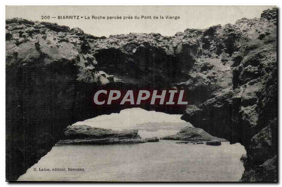 Biarritz CPA La roche percee pres du pont de la vierge