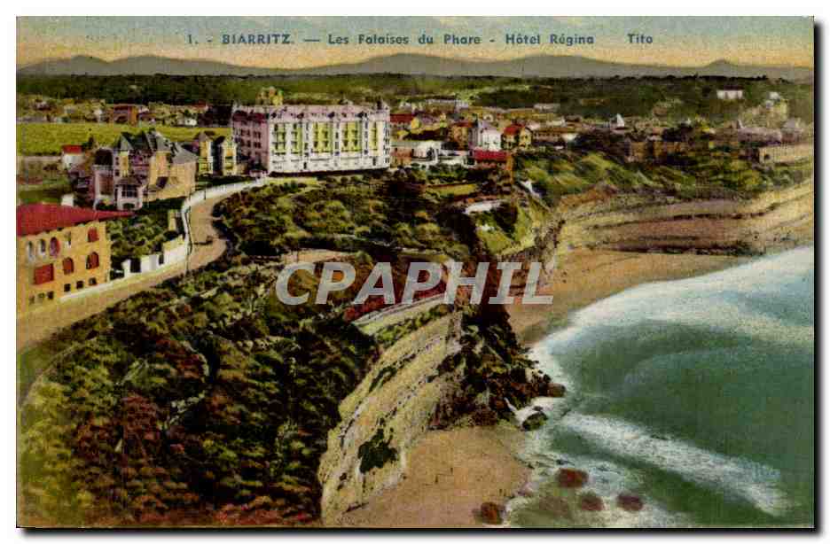Biarritz CPA Les falaises du phare Hotel Regina (lighthouse)